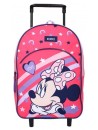 Krásny dievčenský cestovný kufrík na kolieskach s motívom Minnie mouse - Disney. Kufor zdobí obrázok obľúbenej myšky Minnie. Tento dievčenský kufor má jedno hlavné vrecko s rozmermi cca 33 x 25 x 11 cm so zapínaním na zips. Ďalej 2 kolieska a výsuvné madlo pre pohodlnú manipuláciu + pútko na nosenie v ruke a zavesenie. Tiež môžete tento kufrík použiť ako batoh, na zadnej strane má kvalitné polstrované popruhy s nastaviteľnou dĺžkou.